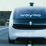 Revoluția tăcută: Cum noul software al Waymo abordează provocările conducerii autonome